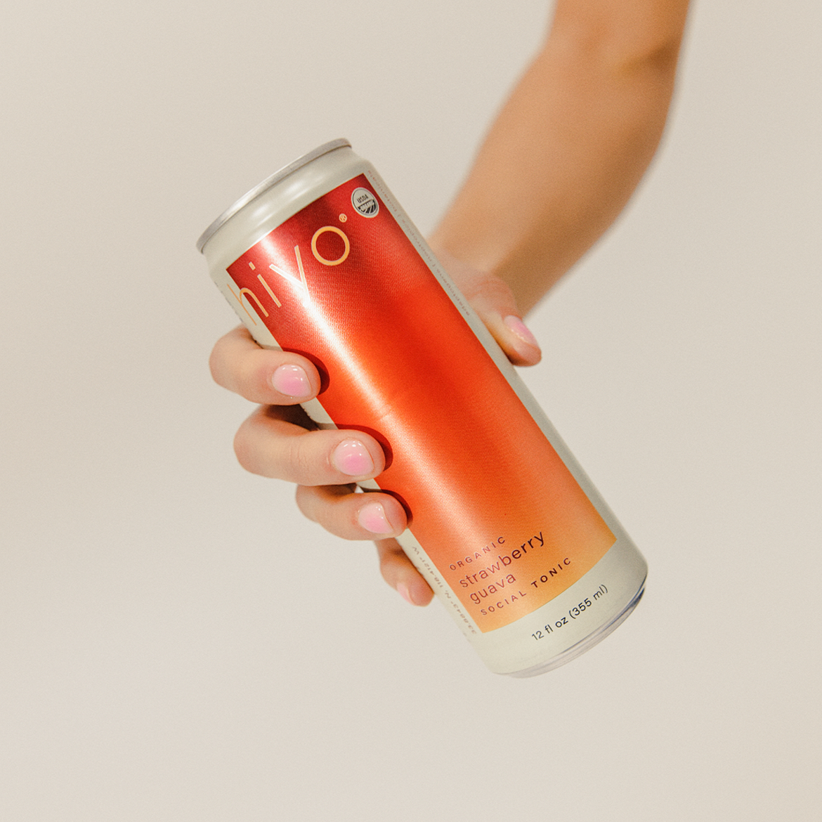 Hiyo Sparkling Strawberry Guava